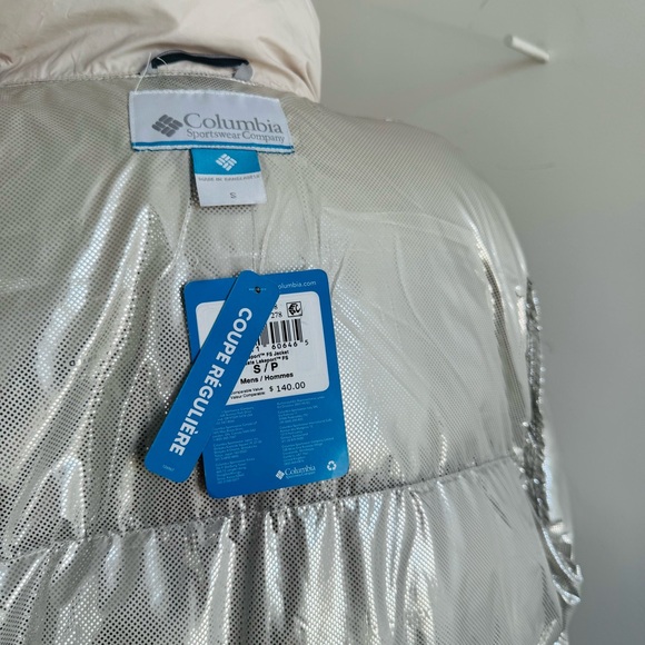 Columbia Cream Quilted Jacket Men’s small - Picture 8 of 16